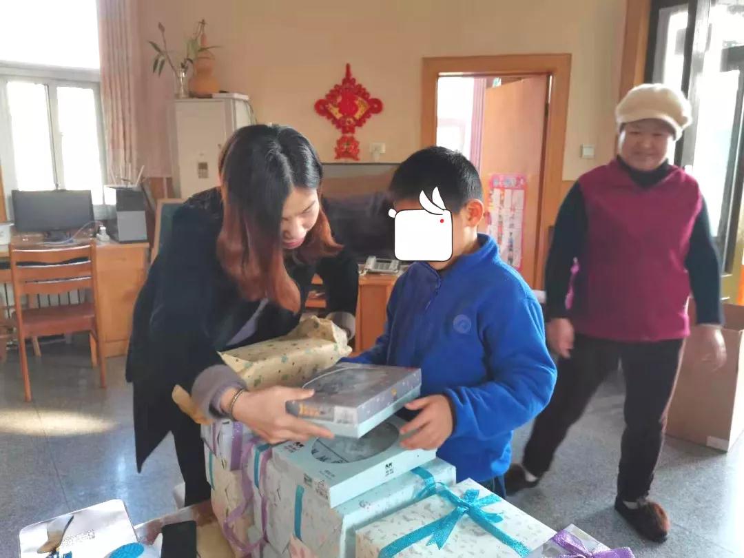安卡米公益行 ▏為愛做個圣誕禮物，走進煙臺SOS兒童村
